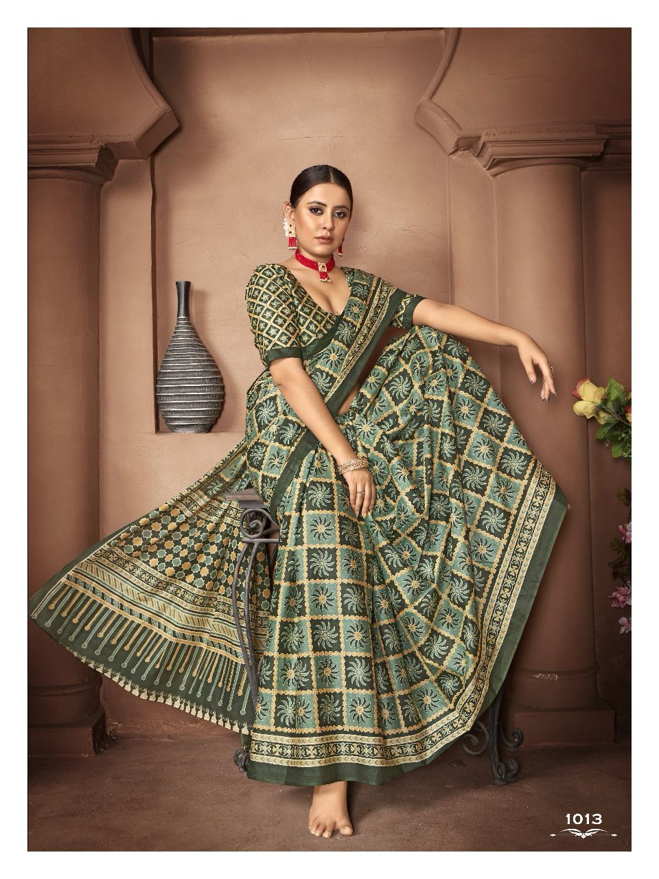 Smc Ajarakh Block Printed Cotton Daily Wear Sarees Wholesale Market In Surat
